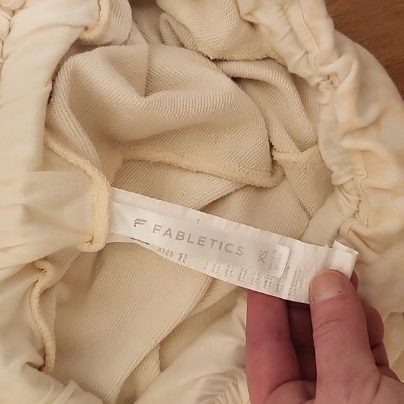 Fabletics track jacket and jogger set xs - Picture 8 of 8